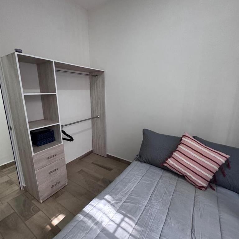 Bonito Departamento cerca de Foro de GNP - Two-Bedroom Apartment - 3