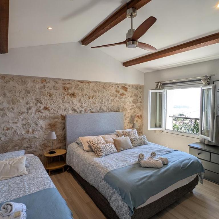 Le Mas d'Angeline-Vue mer panoramique, jardin partagé, parking, voiture indispensable, route étroite et pentue, à 10 min de Monaco - One-Bedroom Apartment with bathtub - with sea view - 4