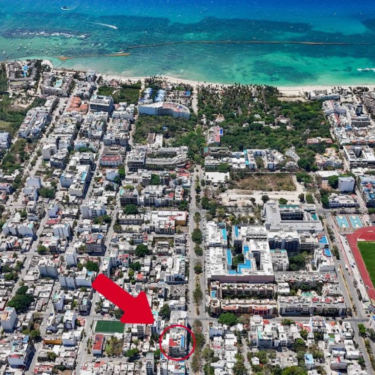 Cozy & New 2BR Rooftop, Central, 10min to beach - Two-Bedroom Apartment with Balcony and Terrace - 5