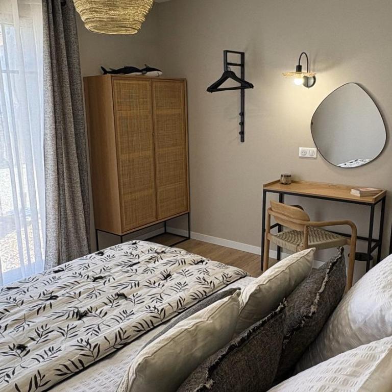 Le Clos des Pins - Maison 1 Chambre - 4