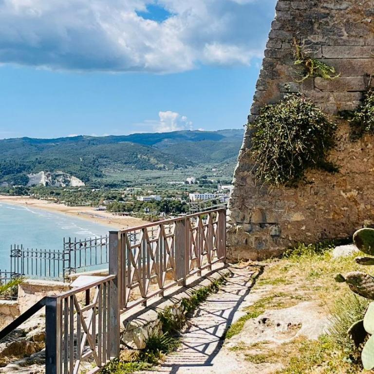 Vieste Rooftop - Sea view near Pizzomunno - Free private Parking - Two-Bedroom House - 7