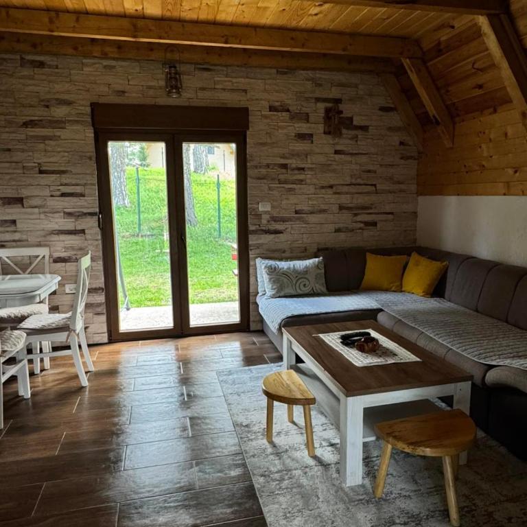 Cottage Tea/Vikendica Tea, Durmitor NP, Žabljak - Two-Bedroom House - 13