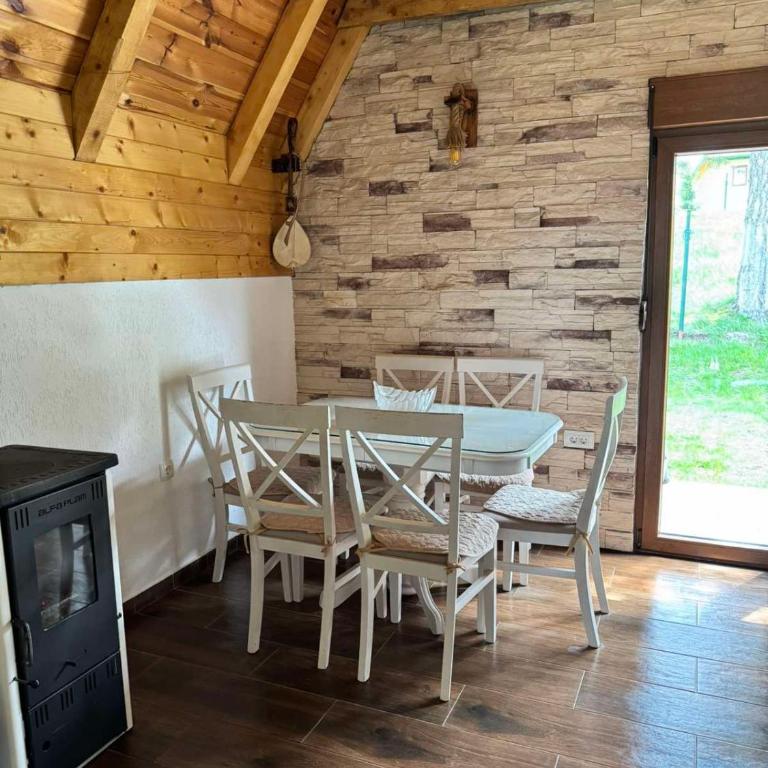 Cottage Tea/Vikendica Tea, Durmitor NP, Žabljak - Two-Bedroom House - 10