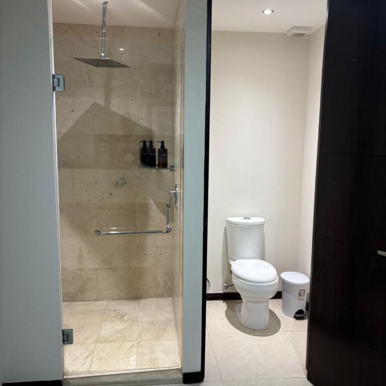 Espectacular departamento frente al mar - Three-Bedroom Apartment - 16