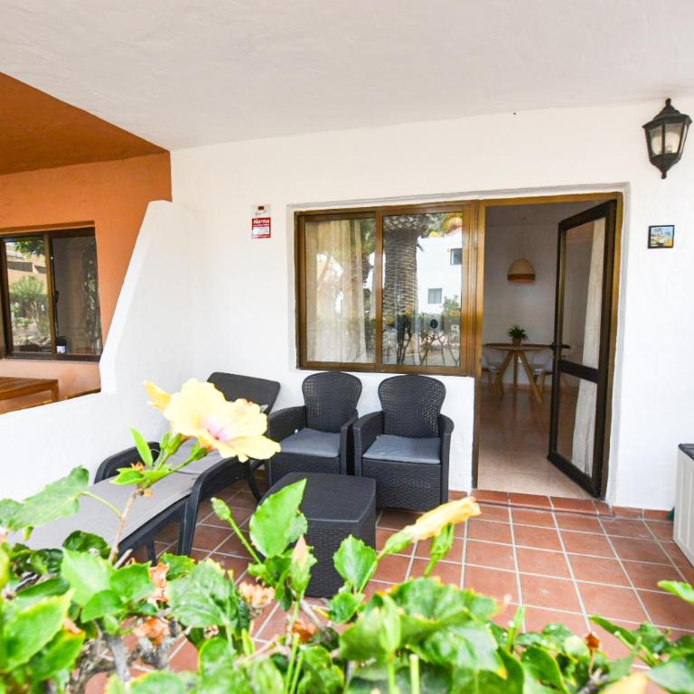 Book Jet - OASIS CORRALEJO Apartments Pool & WIFI - Apartamento de 1 dormitorio con terraza - 3