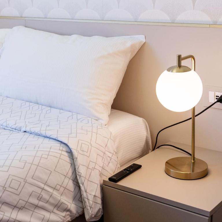 Casa Bella 16 - 8 min to Metro, 15 min to LIN Airport, University area - Appartamento Superior con 1 Camera da Letto - 18