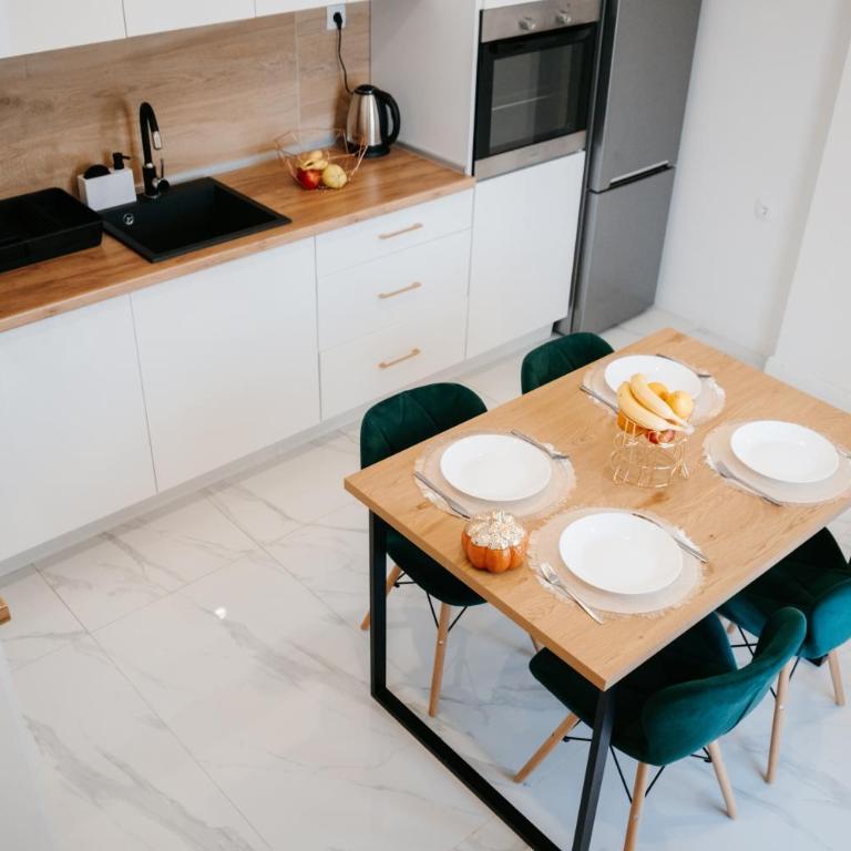 Luxury Apartments Mostar - Two-Bedroom Apartment with Balcony - 8