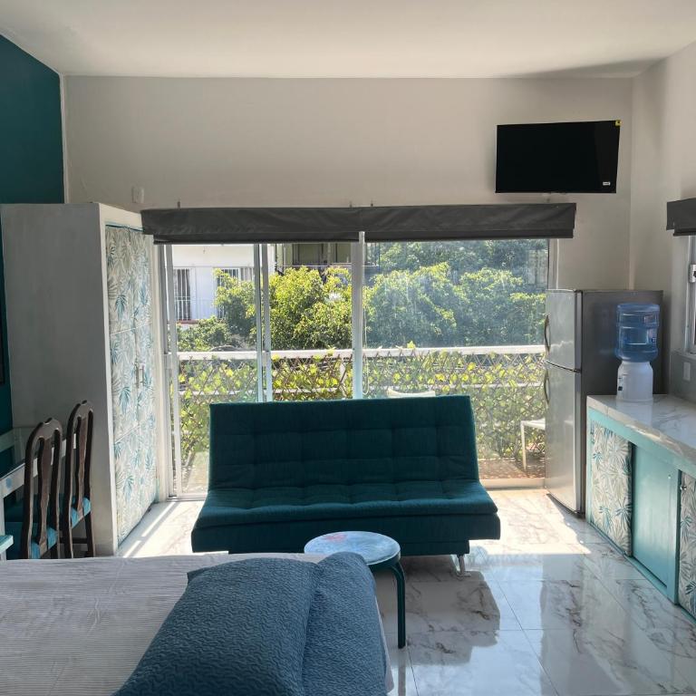 La Puerta Blanca #7 - Studio Apartment with Balcony - 12