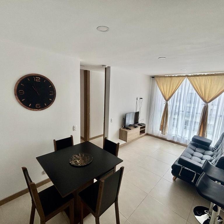 Acogedor y moderno apartamento en Manizales - Two-Bedroom Apartment - 1