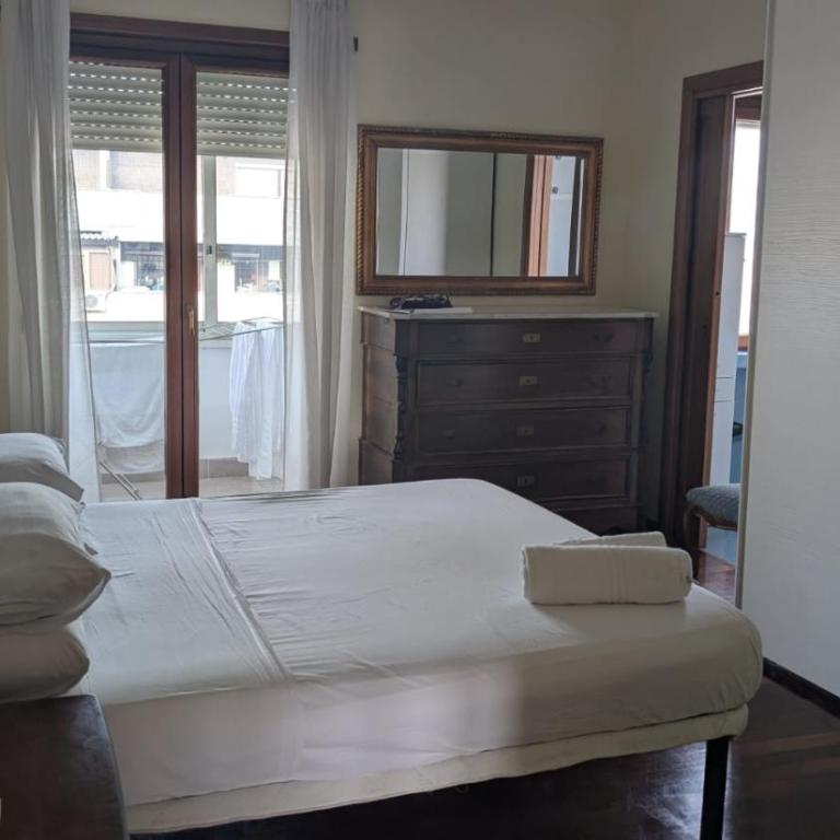 Appia Nuova Lucrezia Apartment - Suite Queen - 4