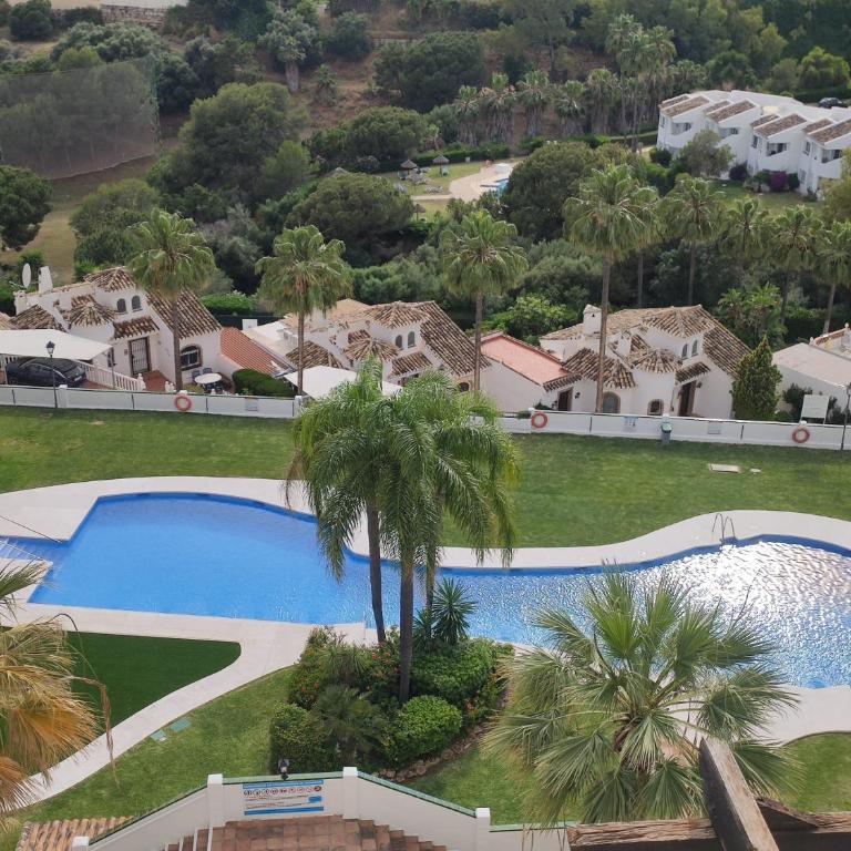 2 Bedrooms Sea View Apartment in Calahonda - Apartamento de 2 dormitorios con vistas al mar - 40