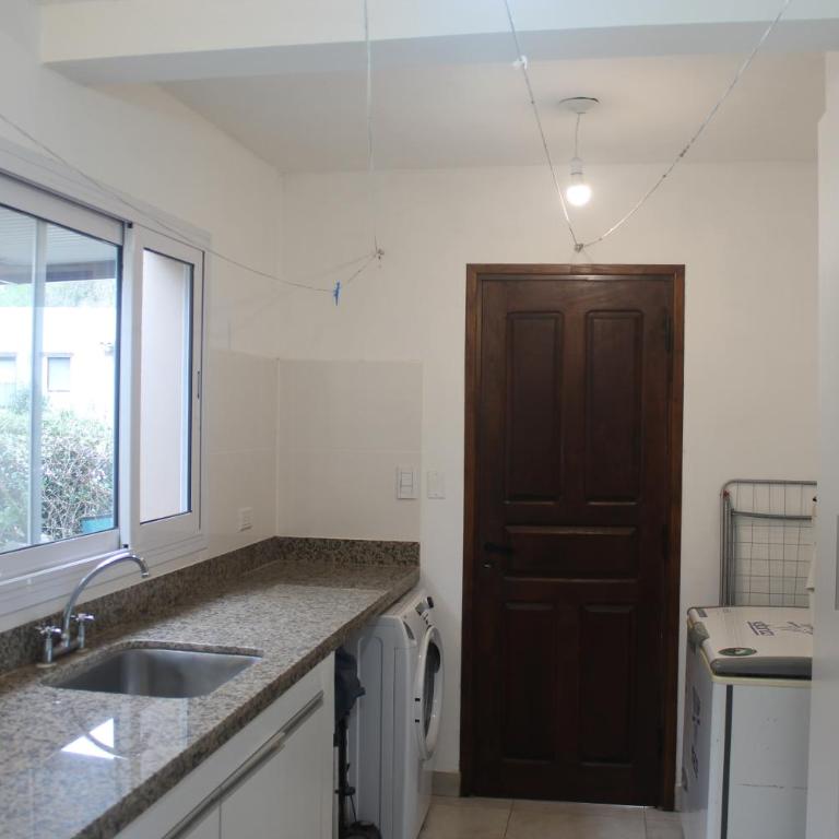 Refugio en Praderas - Four-Bedroom House - 3