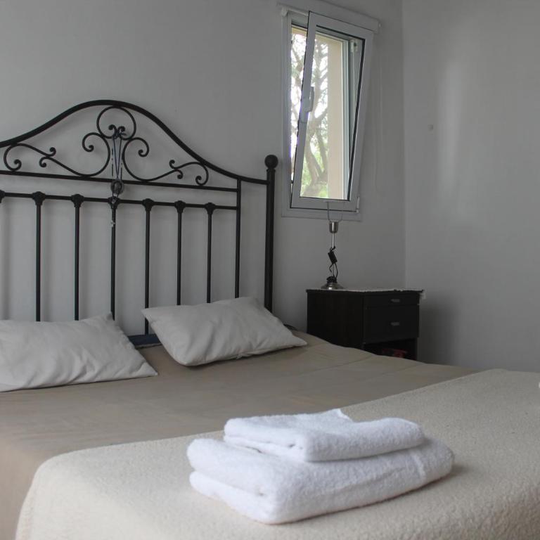 Refugio en Praderas - Four-Bedroom House - 17