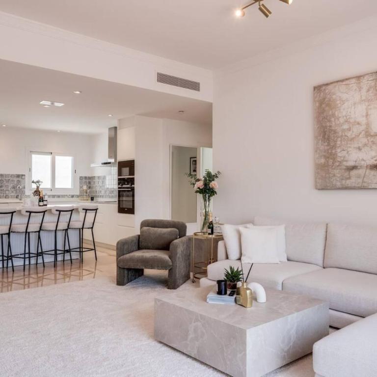 Luxury Penthouse With Sea View in Paraiso Pueblo - Apartment - 8