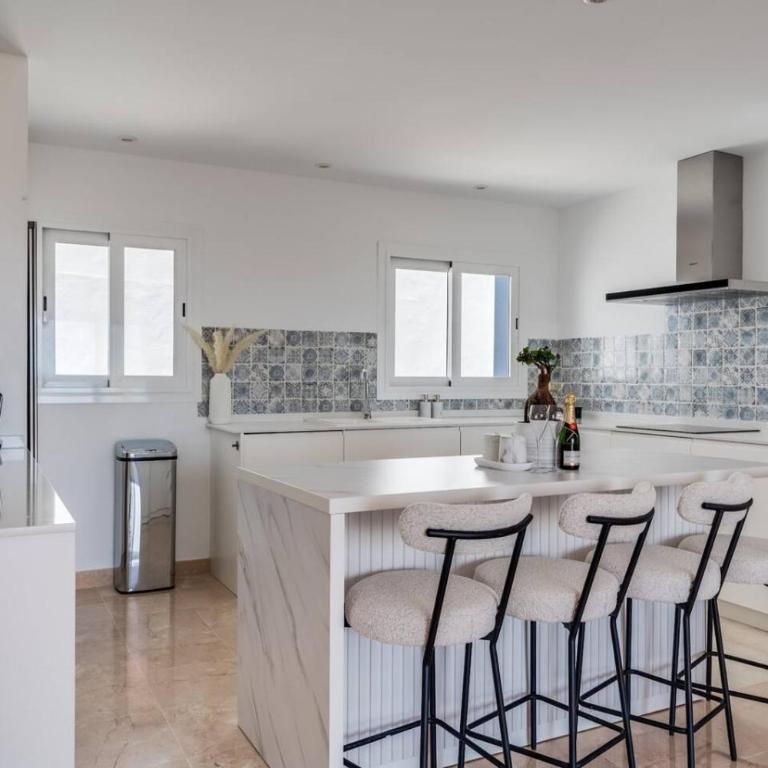 Luxury Penthouse With Sea View in Paraiso Pueblo - Apartment - 13