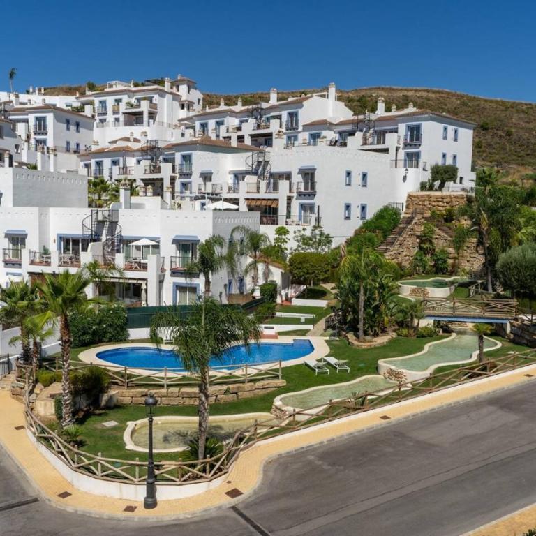 Luxury Penthouse With Sea View in Paraiso Pueblo - Apartment - 54