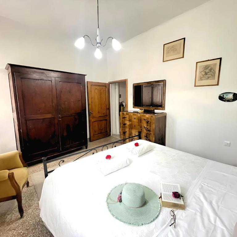 La Casa di Ines - Double Room with Shared Bathroom - 7