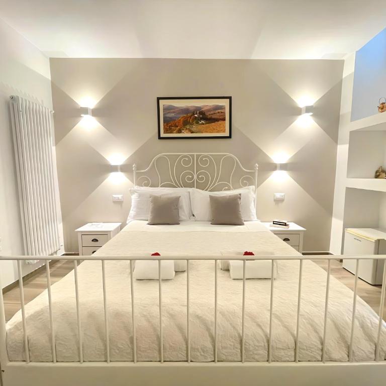 La Casa di Ines - Triple Room with Private Bathroom - 3