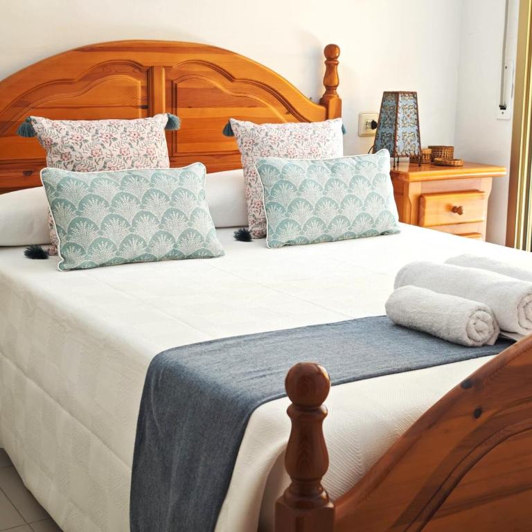 Reina Apartment 150m to Beach with Pool and Balcony near to PortAventura - Apartamento de 2 dormitorios - 43