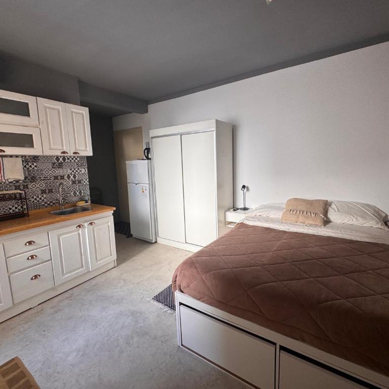 Departamento en Liniers, cercano estadio - One-Bedroom Apartment - 2