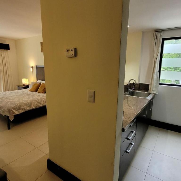 Very Good Vibes Apartmen in PdC, Steps from Beach - Apartment - 9