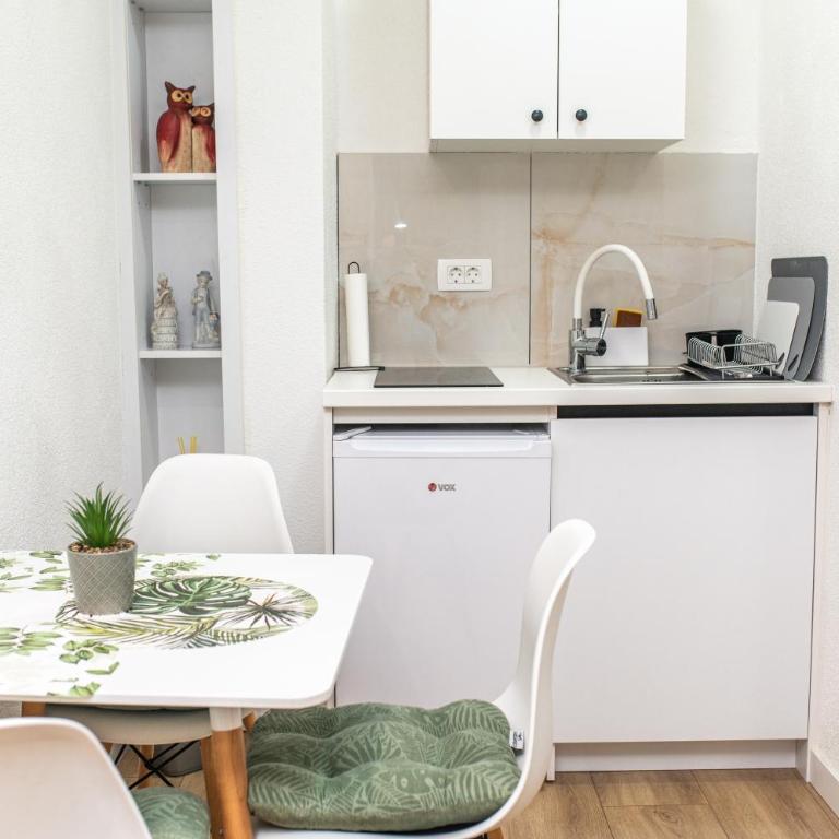 Apartments Skrivan - Apartman sa 1 Spavaćom Sobom - 2