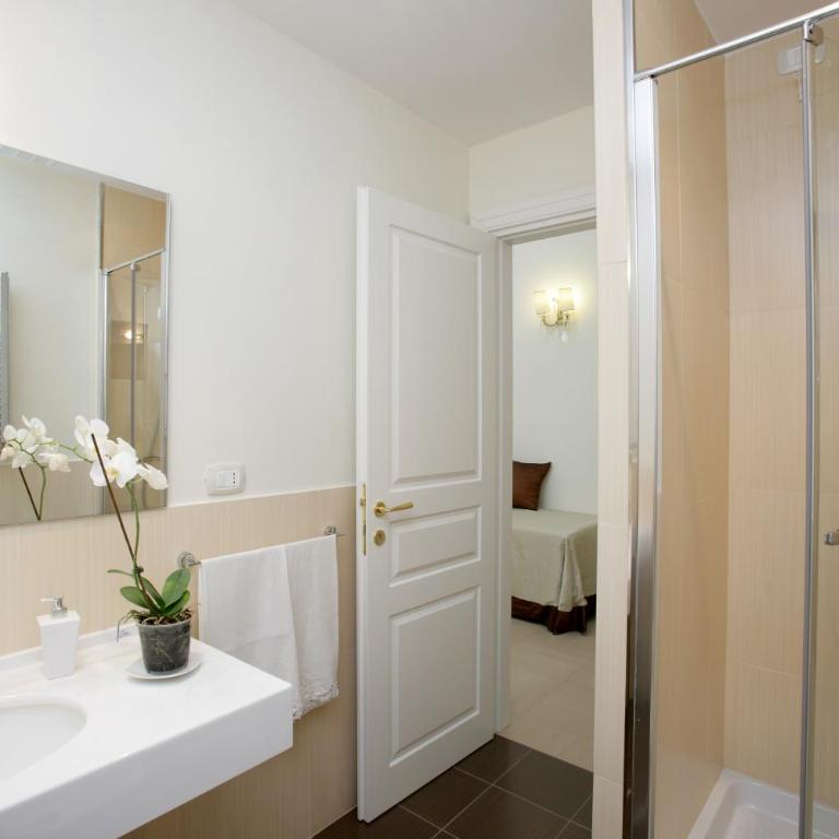 Caput Mundi Suite - Appartamento Standard - 37