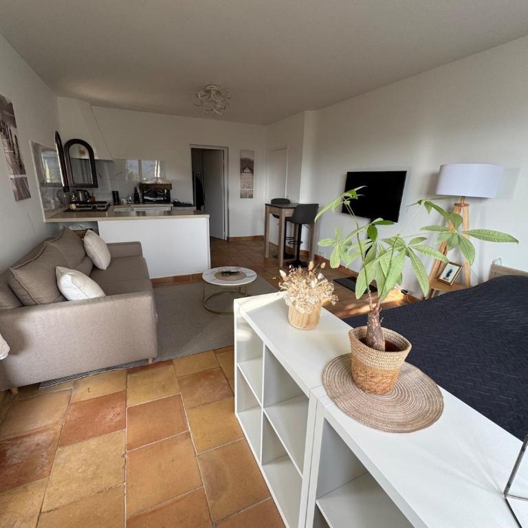 Maison Lou - Apartamento de 1 dormitorio - 2