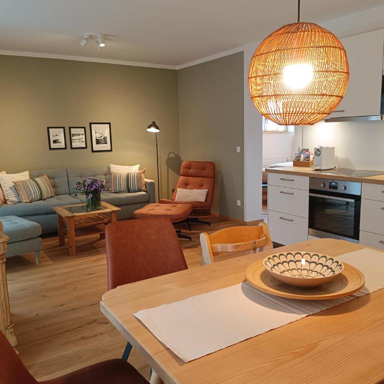Gästehaus Maier - Apartment mit 1 Schlafzimmer und Terrasse - 16
