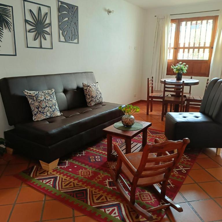 Apartamento turístico familiar con parqueadero a 4 cuadras de la plaza - Two-Room Apartment - 3