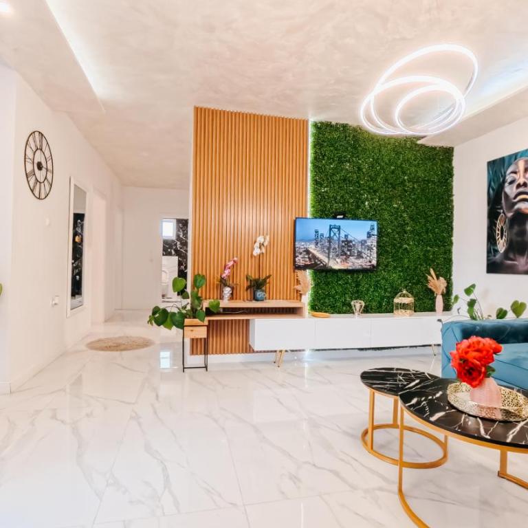 Luxury Apartments Mostar - Two-Bedroom Apartment with Balcony - 20