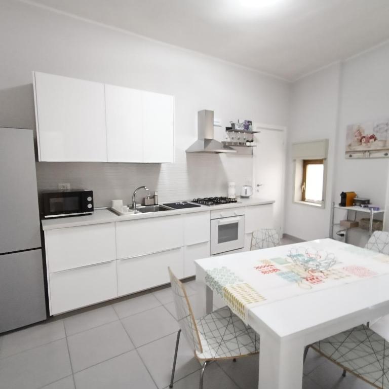 Alis Living Apartment - Quadrilocale ampio a Catania - Appartamento con 3 Camere da Letto e con Vista - 24