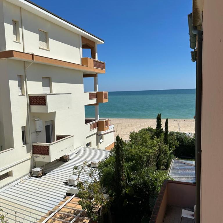 Conero Casa - Marcelli di Numana in Via Litoranea 101 sul mare vista Spiaggia con Parcheggio Esclusivo - Three-Bedroom Apartment - 33