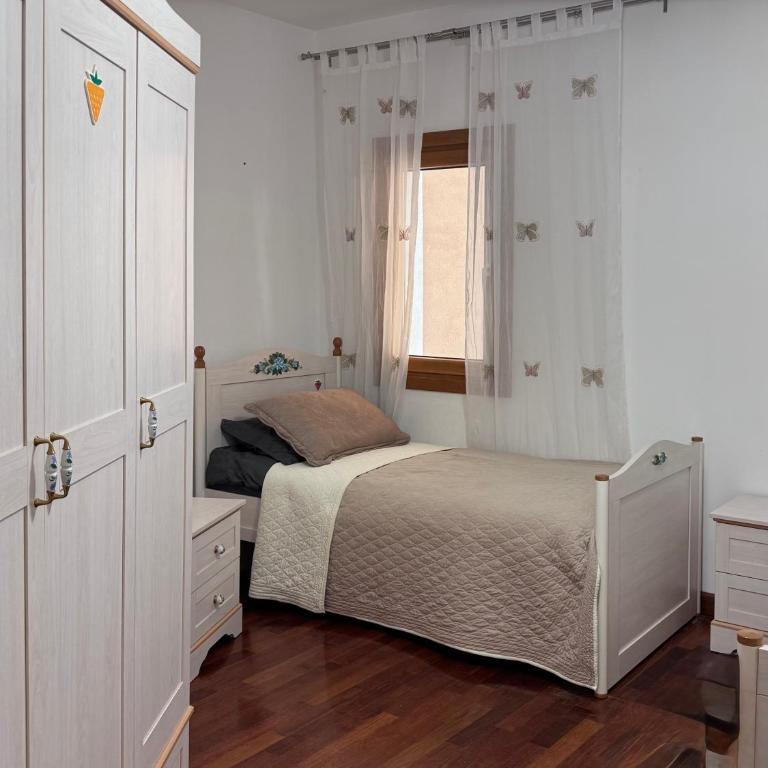 Apartament Rafailovici Budva - Apartman sa 2 Spavaće Sobe, Balkonom i Pogledom na More - 28