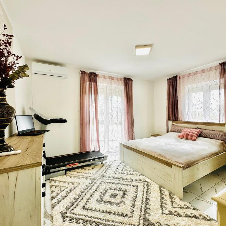 MorePlanina - Two-Bedroom Apartment - 4
