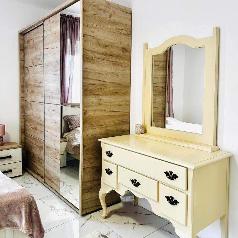 MorePlanina - Two-Bedroom Apartment - 7