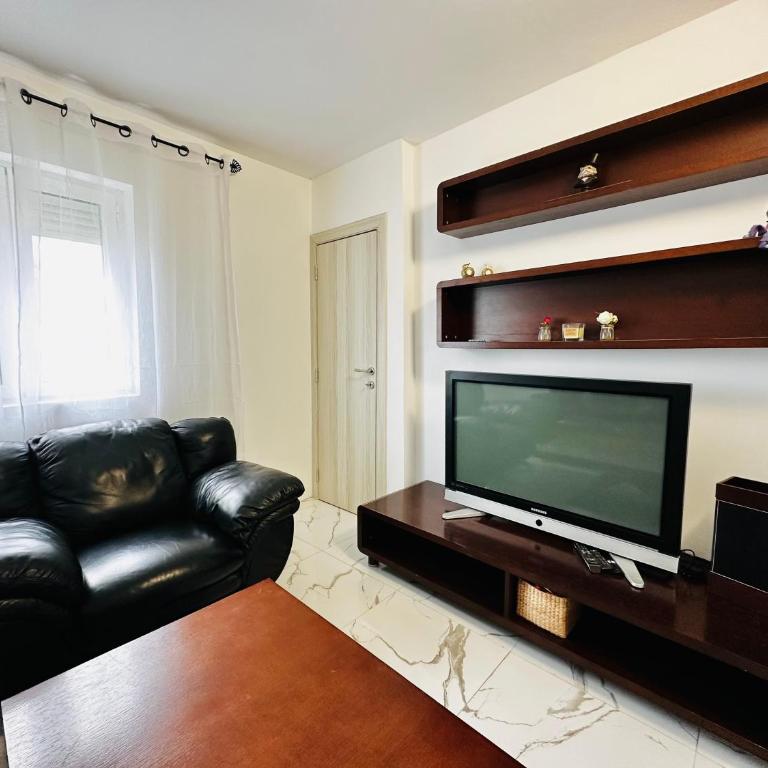 MorePlanina - Two-Bedroom Apartment - 22