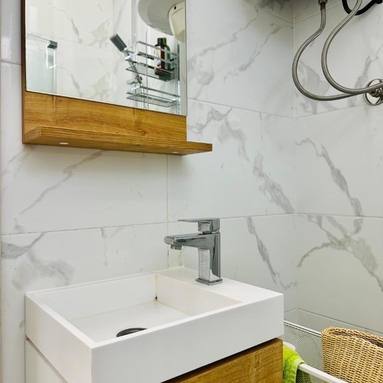 MorePlanina - Two-Bedroom Apartment - 27