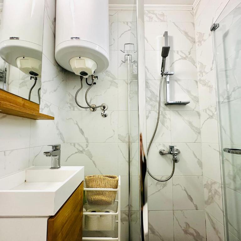 MorePlanina - Two-Bedroom Apartment - 28
