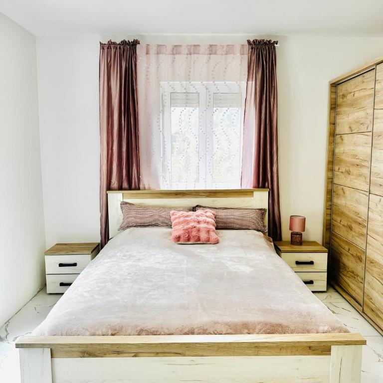 MorePlanina - Two-Bedroom Apartment - 5