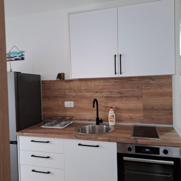 Apart Sunset duo - Porodični Studio - 16