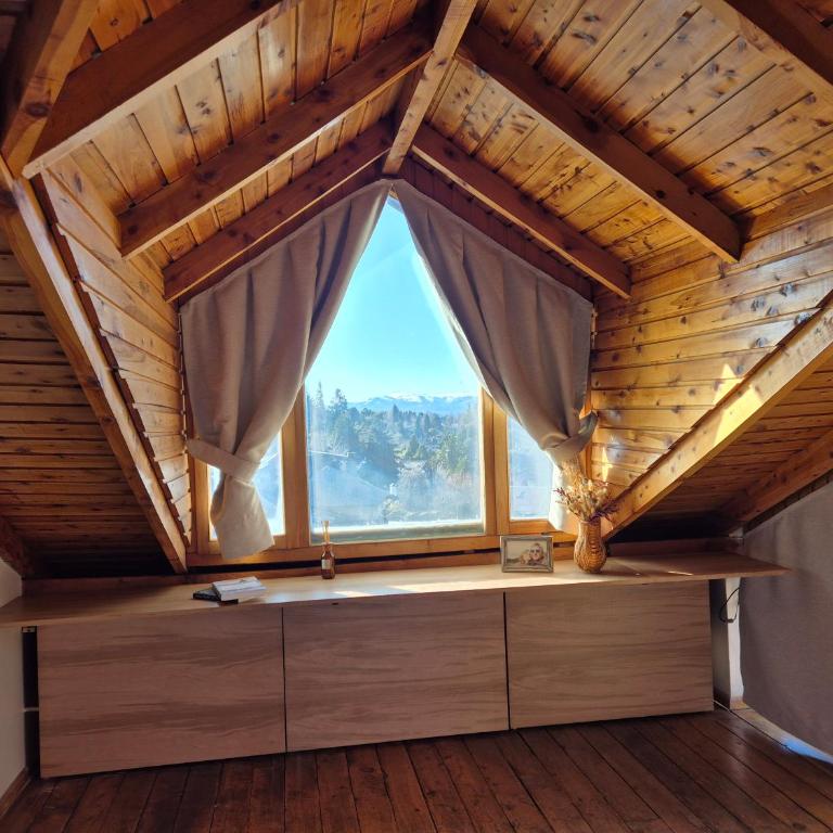 Casa Suiza, panoramic view of the lake, mountains and city ! - Chalet Superior - 3