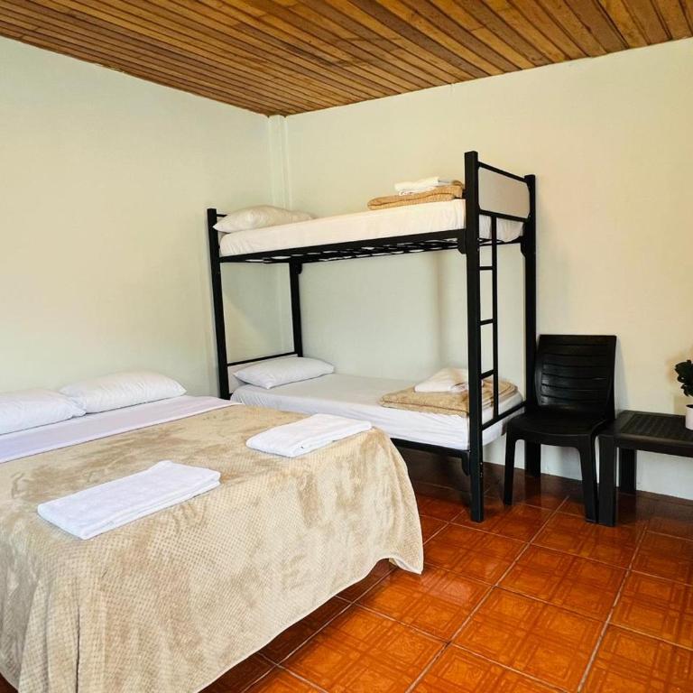 Penthouse with a terrace 3 bedroom 3 bath - Three-Bedroom Apartment - High Floor - 14