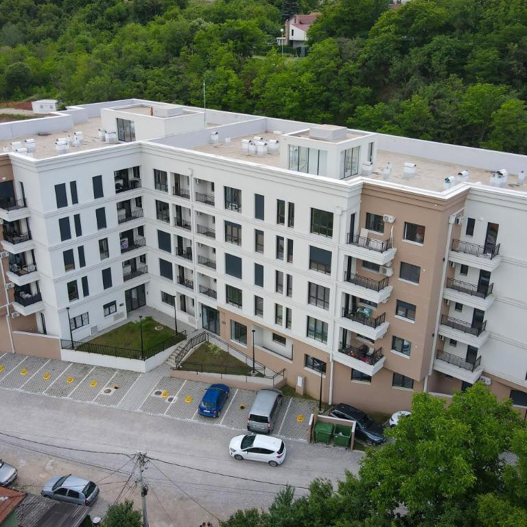 Amazon Royale Apartment - One-Bedroom Apartment with Terrace - 35