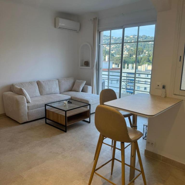 Charmant T2 rénové avec grande terrasse - Apartment - 16