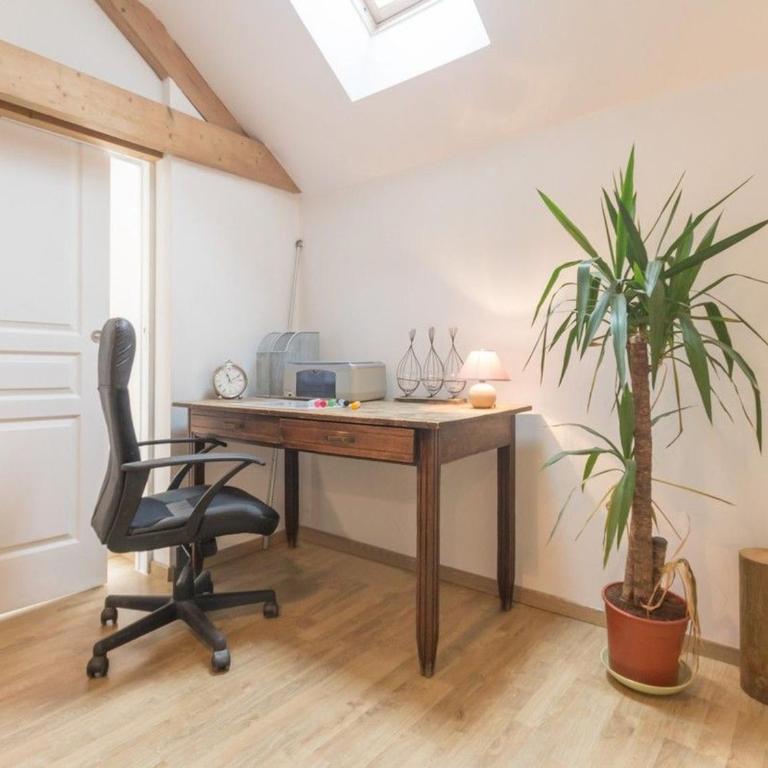 Gîte Confortable avec Jardin, Proche Mer et Ville, Équipé pour Familles, Vélo Inclus - Maison 2 Chambres - 9