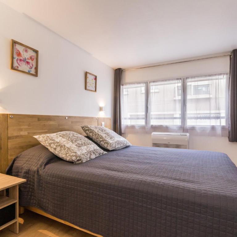 Maison de ville à St Nazaire, près du front de mer, climatisée, 3 chambres avec sdb privatives, WiFi - Maison 3 Chambres - 6