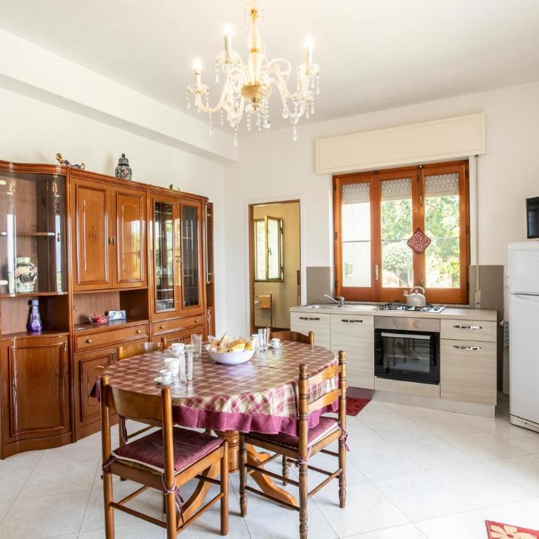 Lovely Home In Modica With House Sea View - Casa Vacanze con 4 Camere da Letto - 2