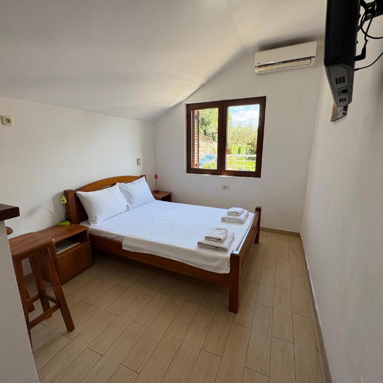 Boutique Hotel Moonstar - Dvokrevetna Soba sa Bračnim Krevetom - 7