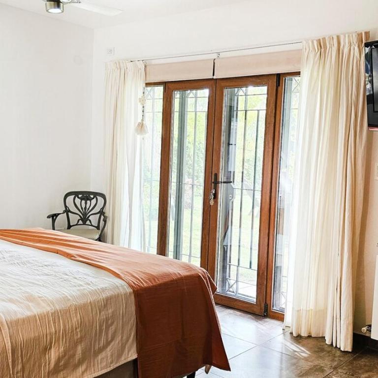 Casa Florencia en el corazón de Chacras de Coria - Five-Bedroom House - 34